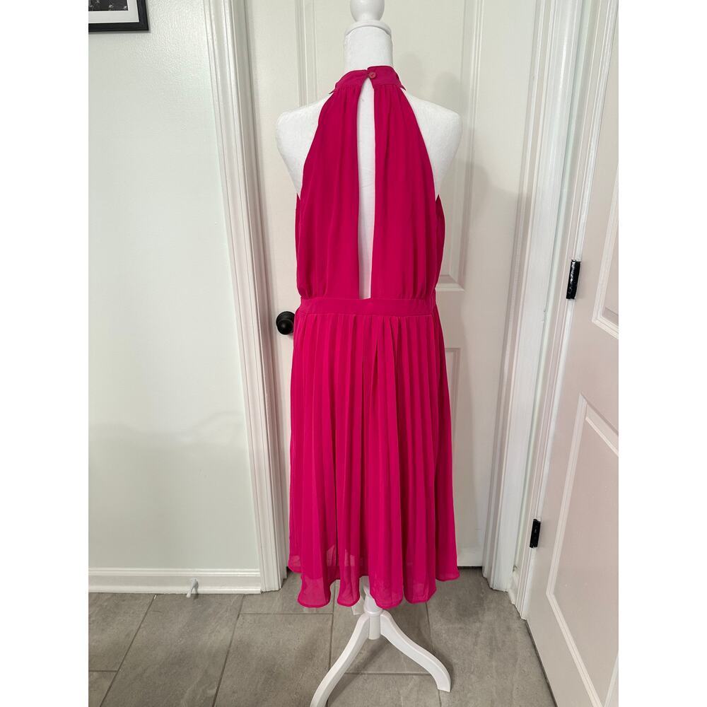 💖🔥 Hot Pink Keyhole Cutout Midi Dress Open Back Draped Size Large - Picture 3 of 7